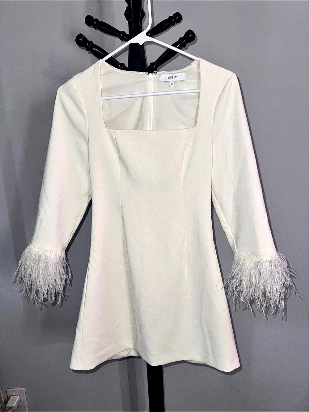 Likely Cher Dress Feather Cuff Mini Dress White Size 0 19.3.M